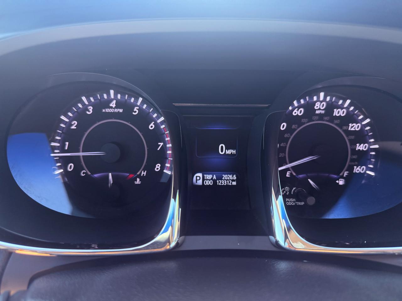 Toyota Avalon  2014