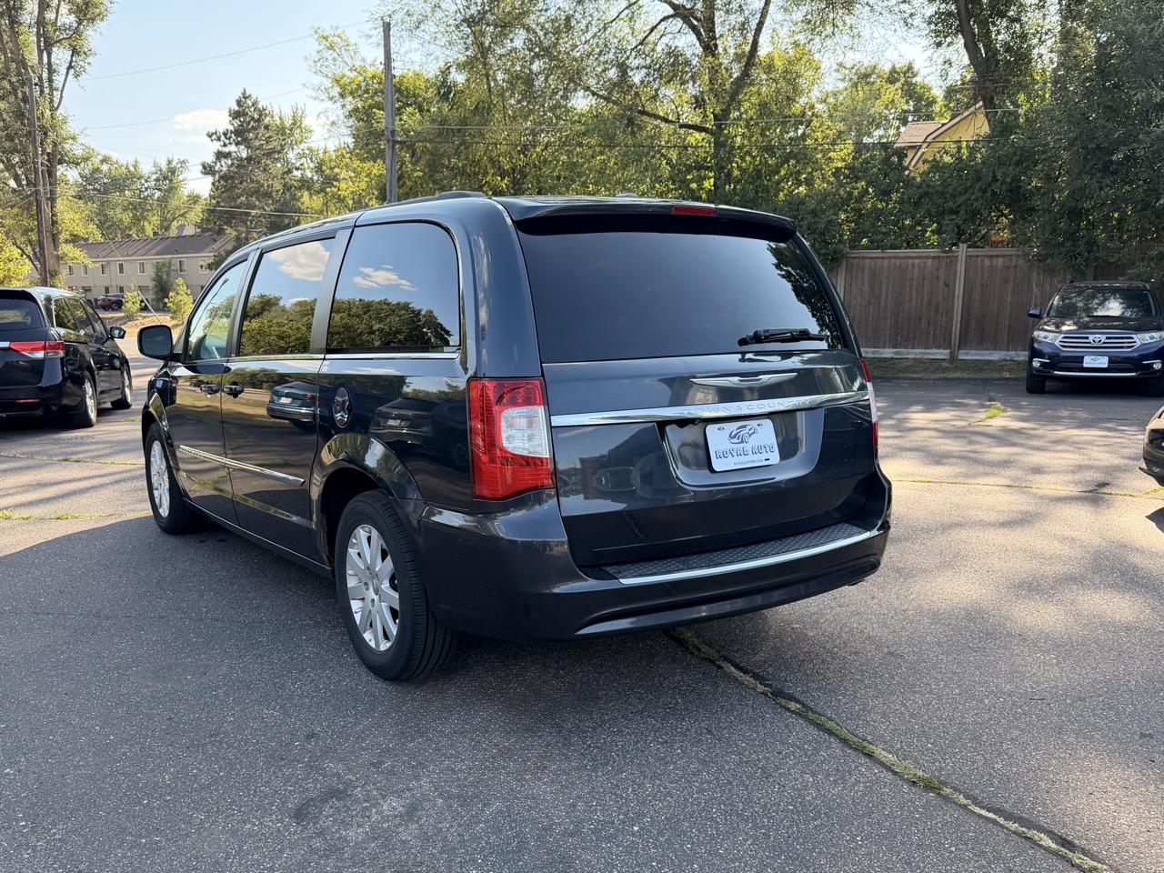 Chrysler Town & Country Touring 2014