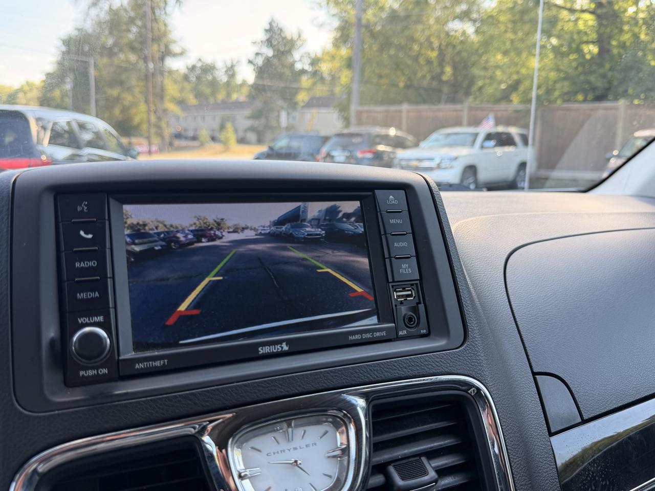 Chrysler Town & Country Touring 2014
