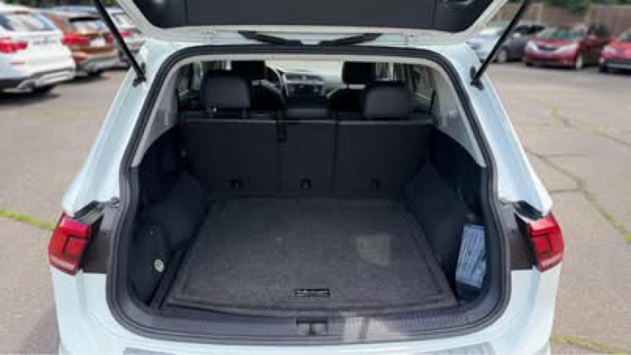 Volkswagen Tiguan SE 2018