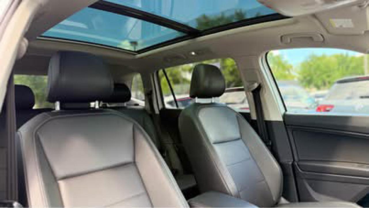 Volkswagen Tiguan SE 2018