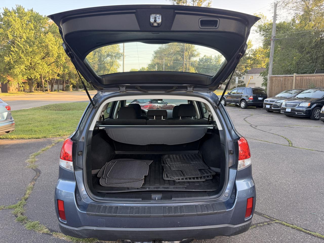 Subaru Outback 2.5i 2013