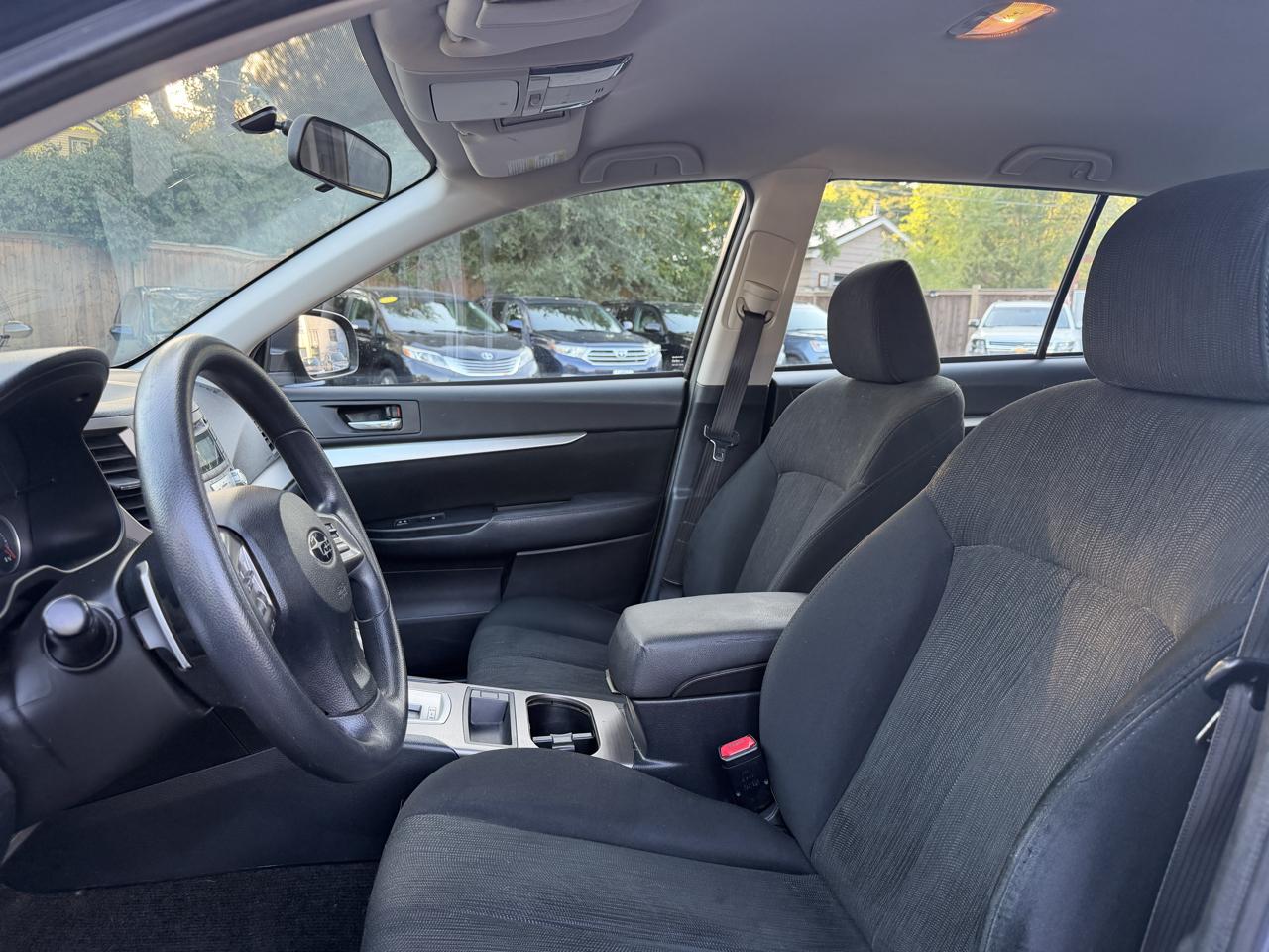 Subaru Outback 2.5i 2013