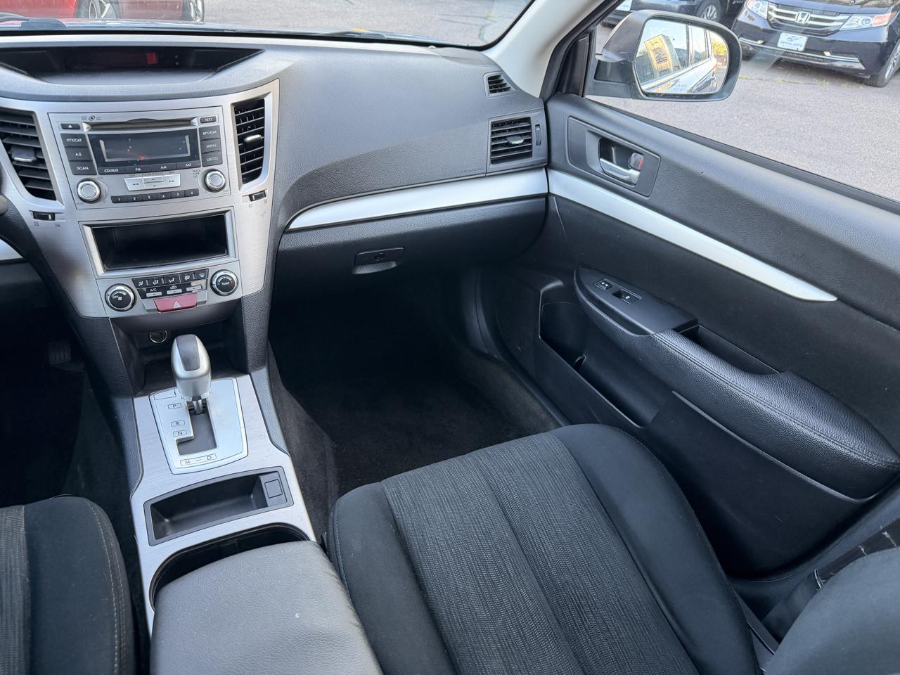 Subaru Outback 2.5i 2013