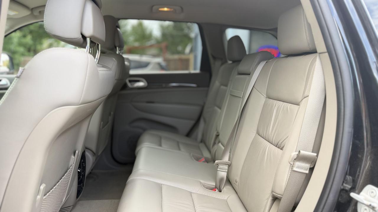 Jeep Grand Cherokee Laredo 2013