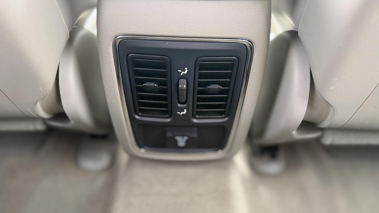 Jeep Grand Cherokee Laredo 2013