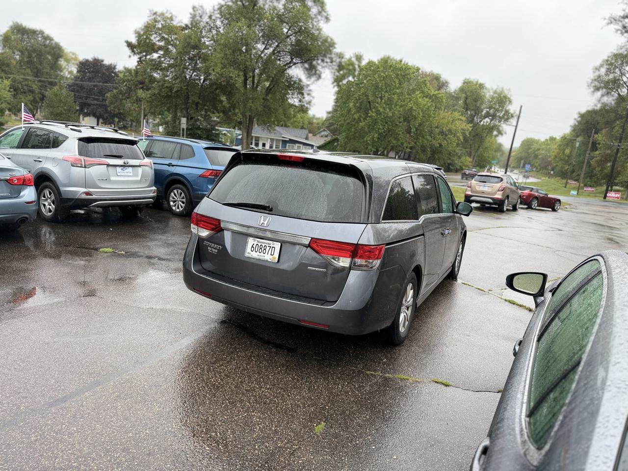 Honda Odyssey SE 2016