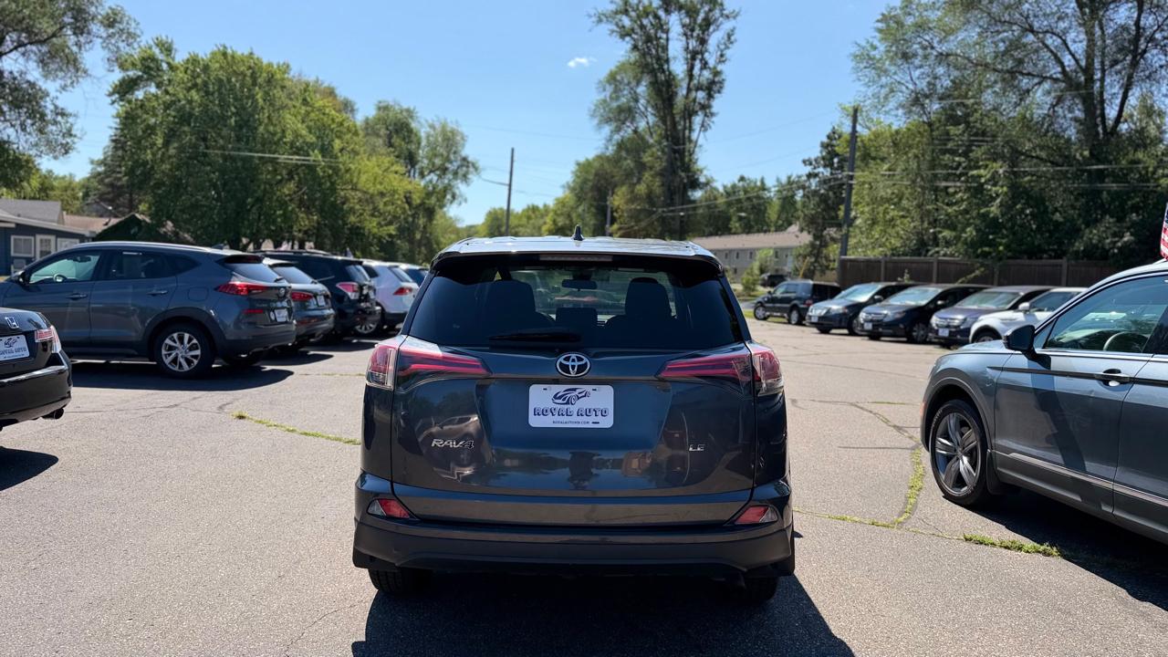 Toyota RAV4 photo 6