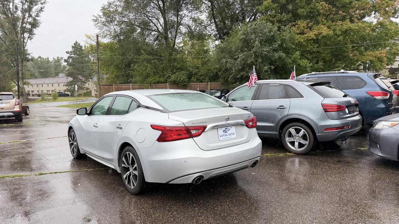 Nissan Maxima 3.5 SV 2018