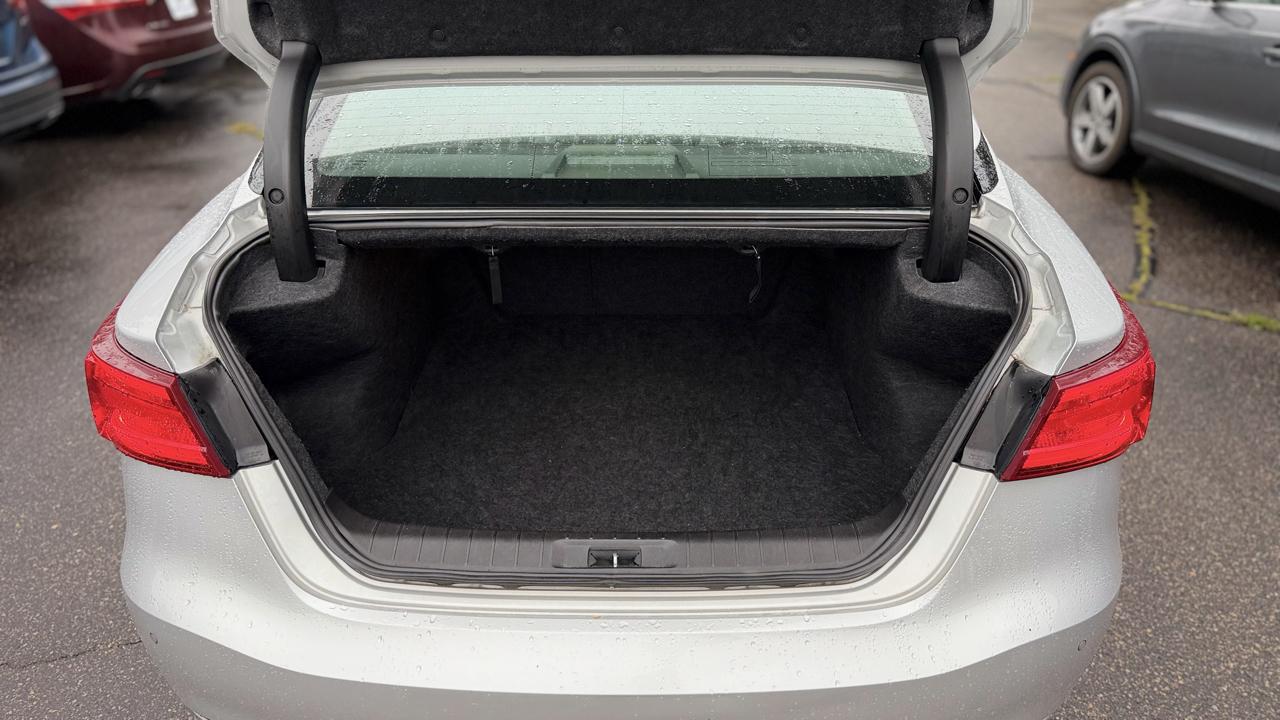 Nissan Maxima 3.5 SV 2018