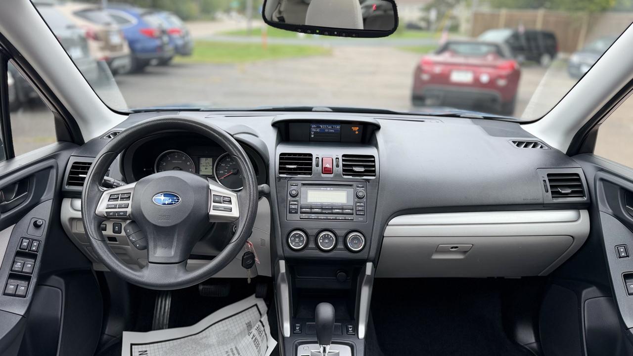 Subaru Forester photo 10