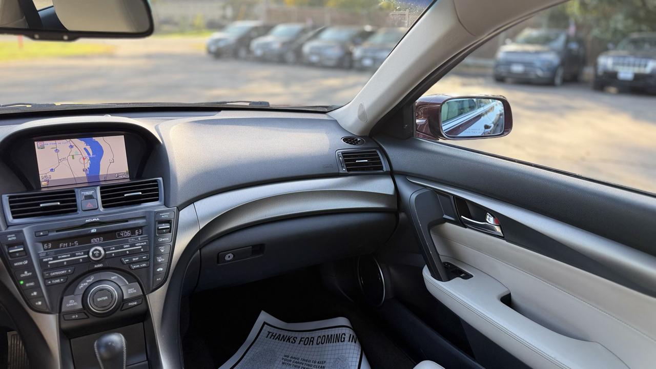 Acura TL photo 10