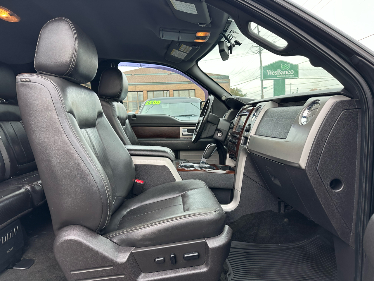 Ford F-150 FX4 SuperCab 6.5-ft. Bed 4WD 2012 Ford F-150 FX4 SuperCab 6.5-ft. Bed 4WD 2012