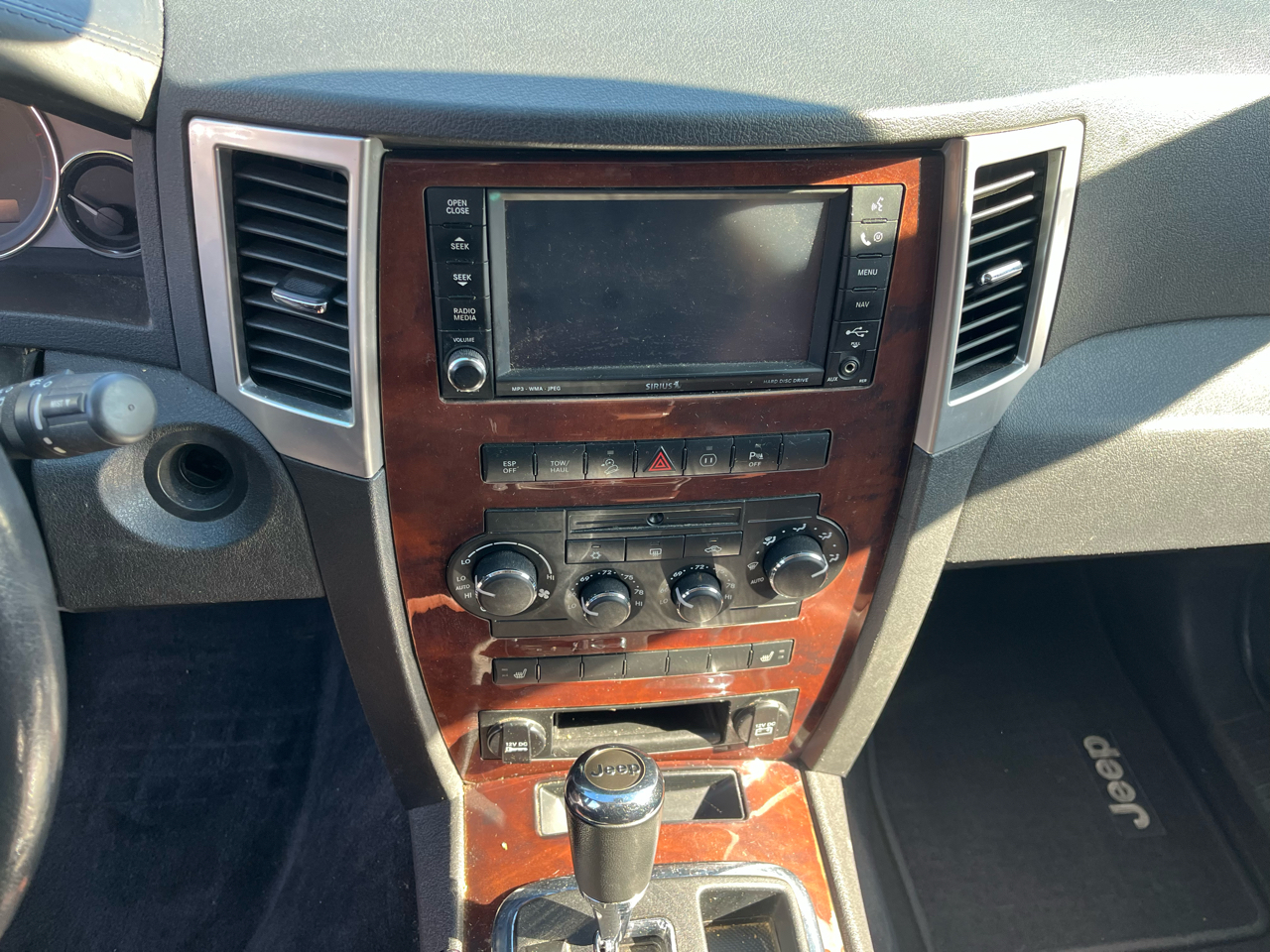 Jeep Grand Cherokee Overland 4WD 2009 Jeep Grand Cherokee Overland 4WD 2009