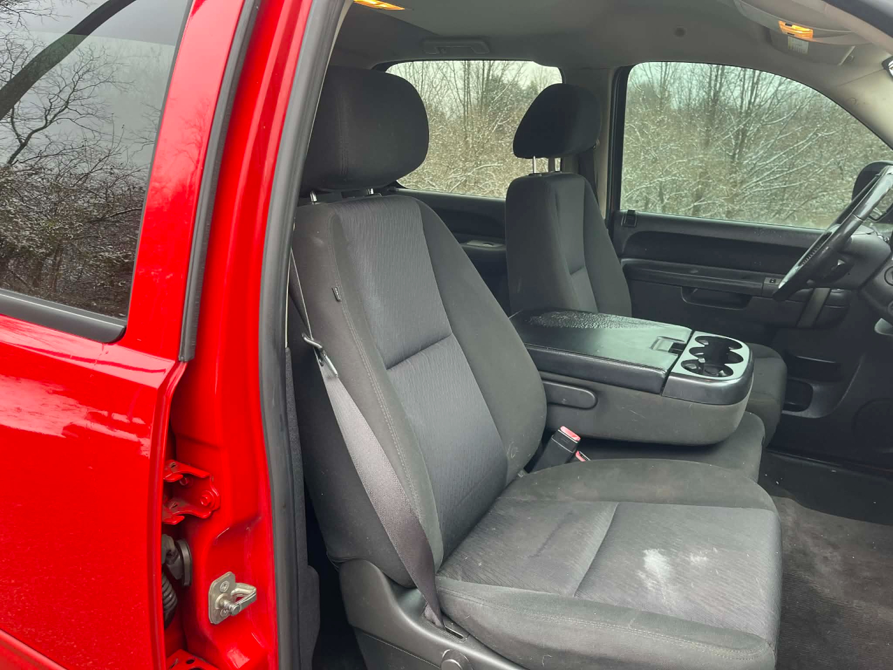 Chevrolet Silverado 1500 LT Crew Cab 4WD 2011