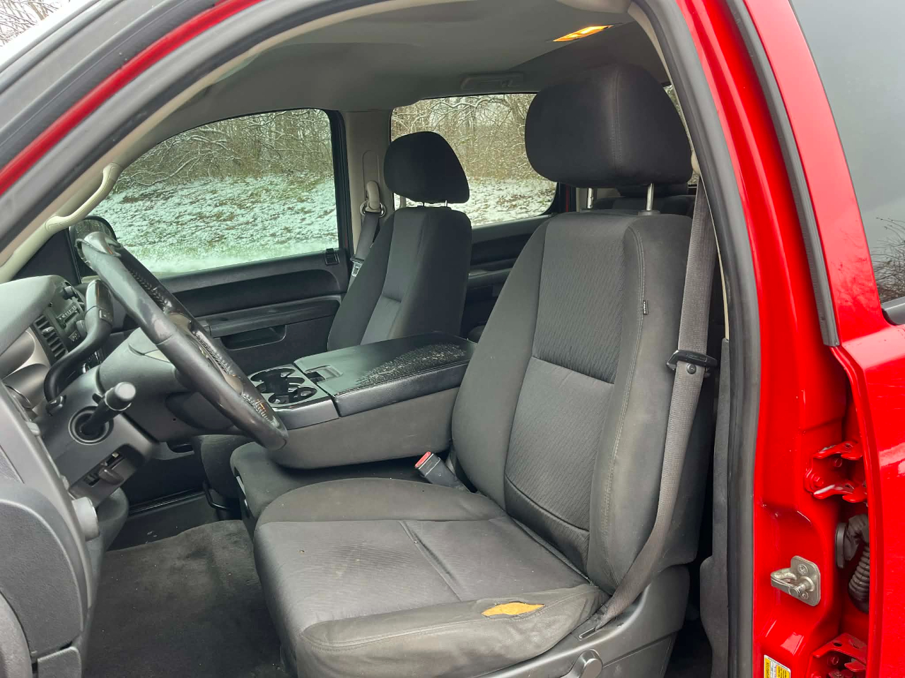 Chevrolet Silverado 1500 LT Crew Cab 4WD 2011