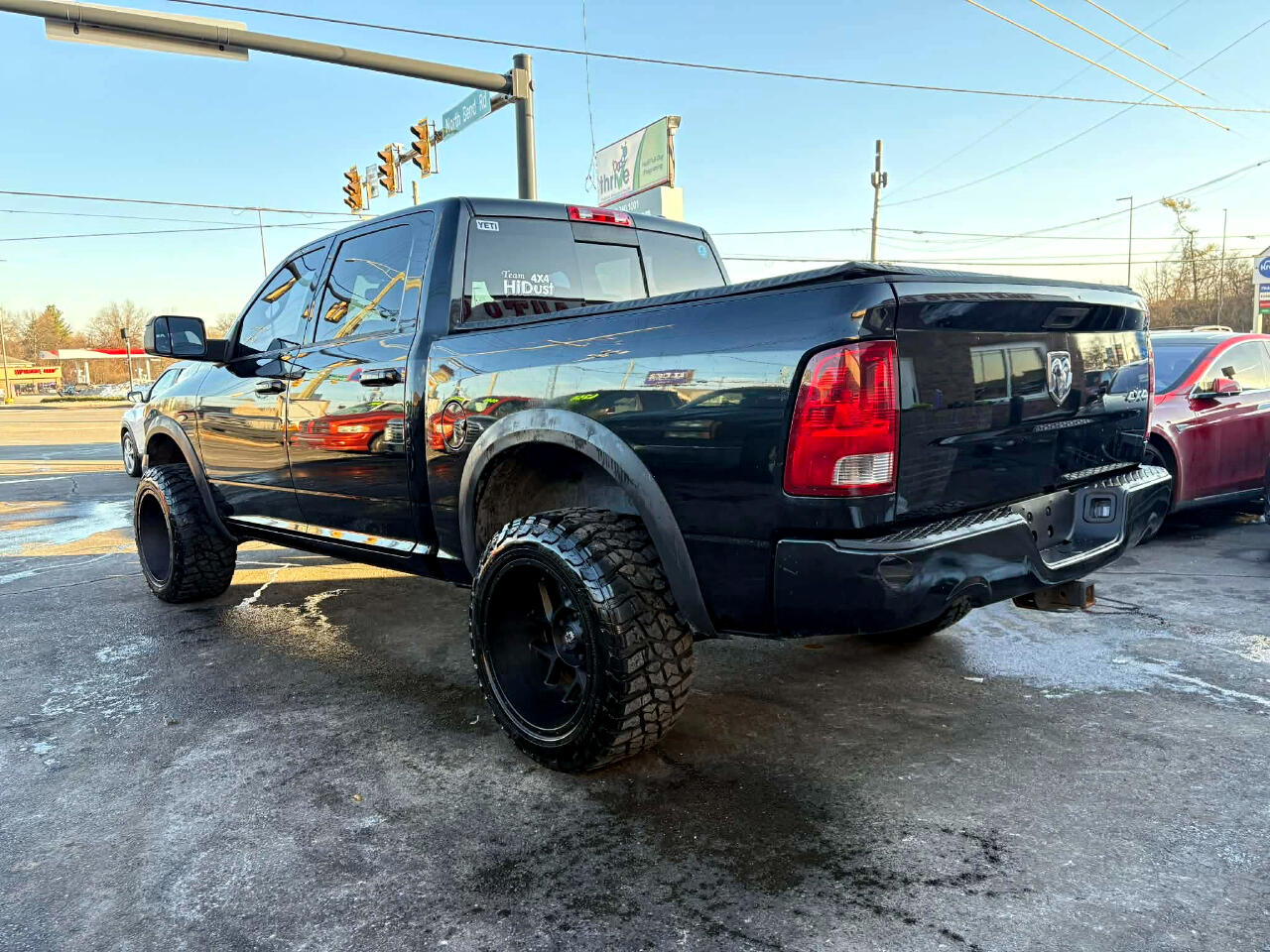 RAM 1500 Sport Crew Cab 4WD 2011