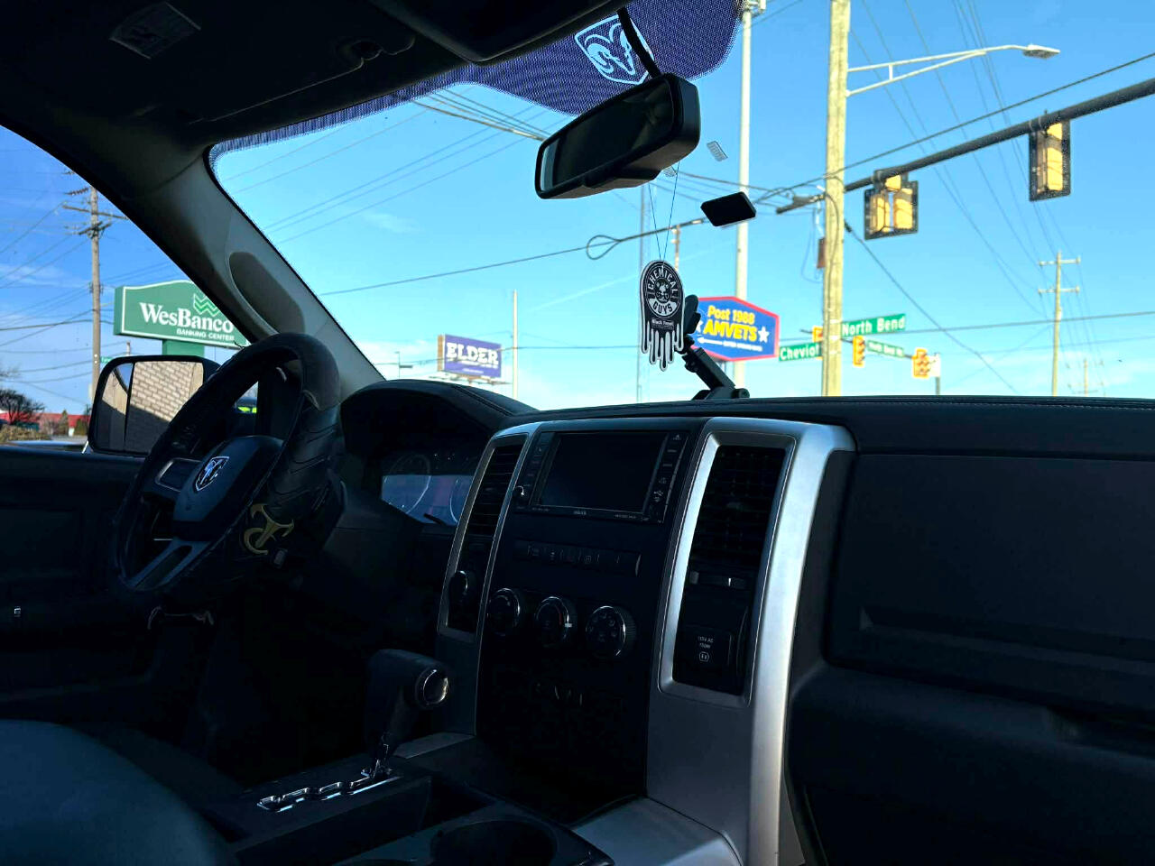 RAM 1500 Sport Crew Cab 4WD 2011