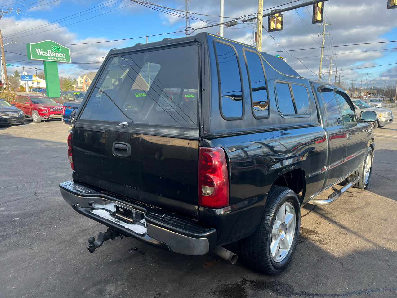 Chevrolet Silverado 1500 Work Truck Ext. Cab Short Bed 4WD 2005