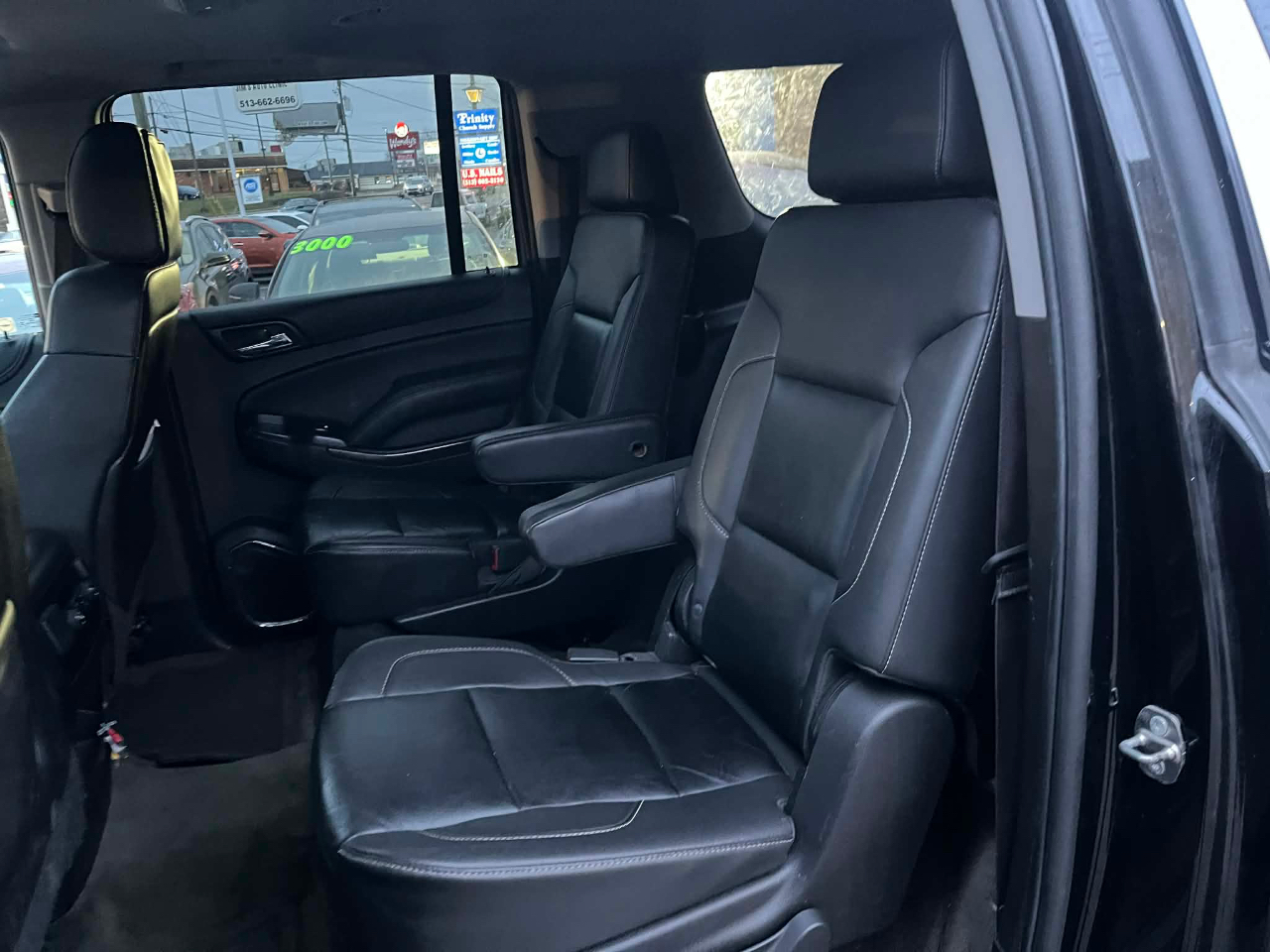 Chevrolet Suburban LT 1500 2WD 2015