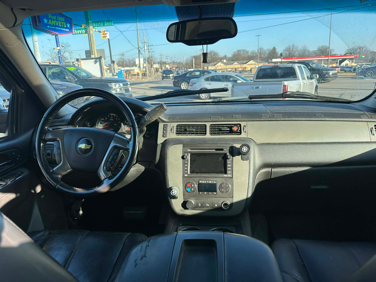 Chevrolet Avalanche LT 4WD 2010