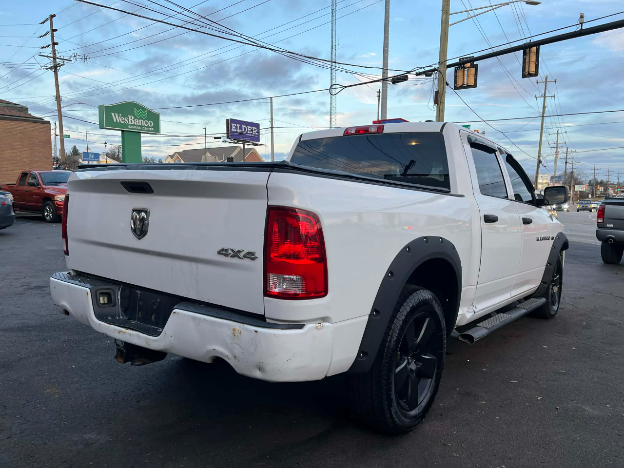 RAM 1500 ST Crew Cab 4WD 2012