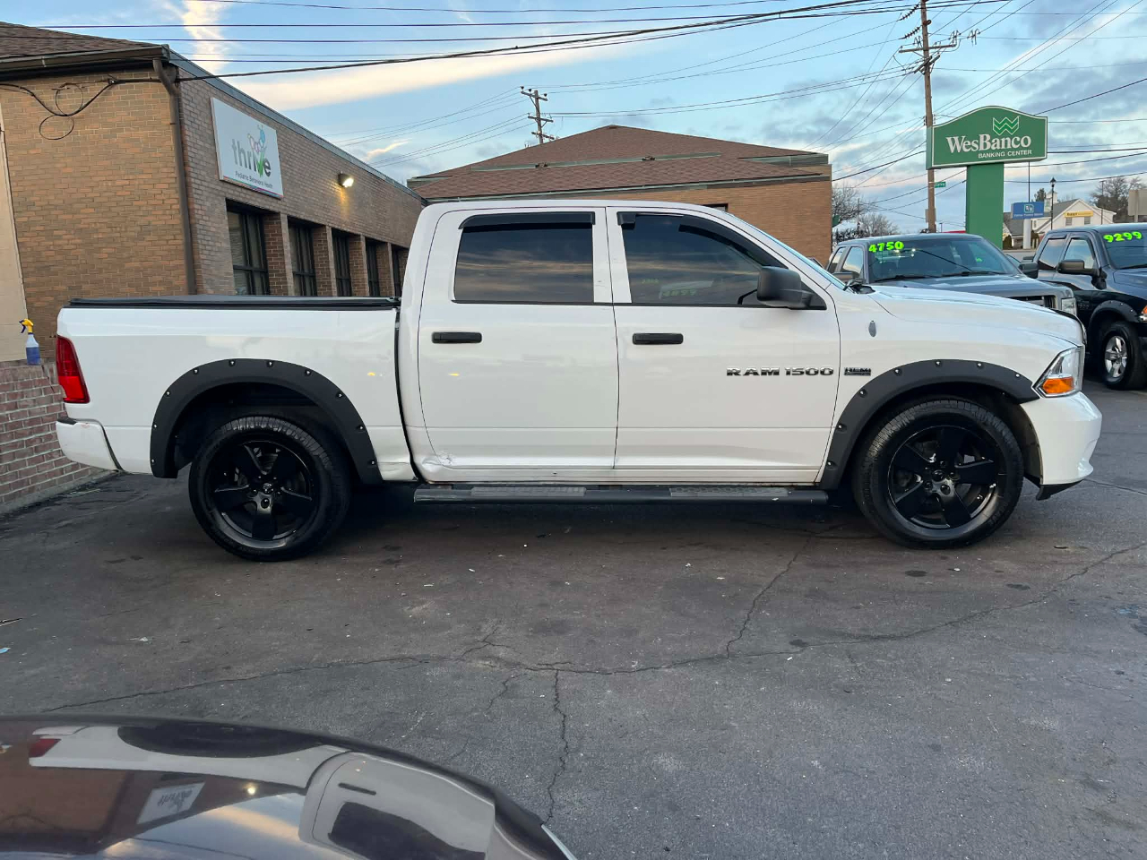RAM 1500 ST Crew Cab 4WD 2012