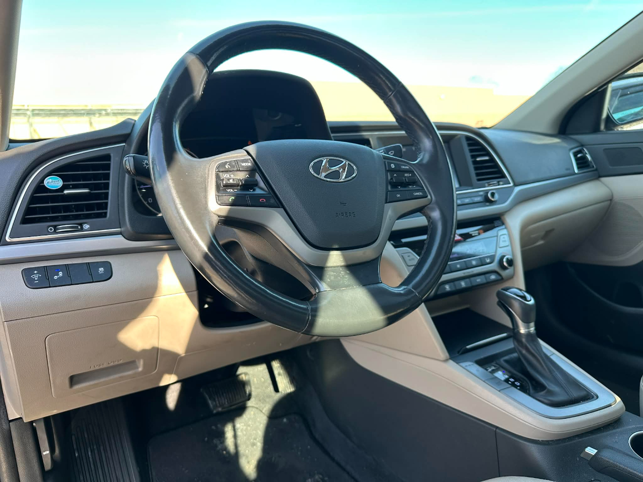 Hyundai Elantra Limited 2018