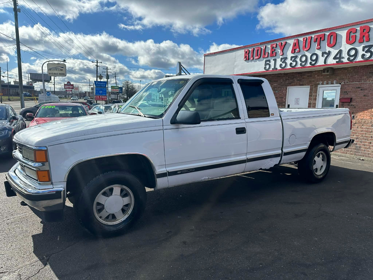 Chevrolet C/K 1500 Ext. Cab 6.5-ft. Bed 2WD 1998