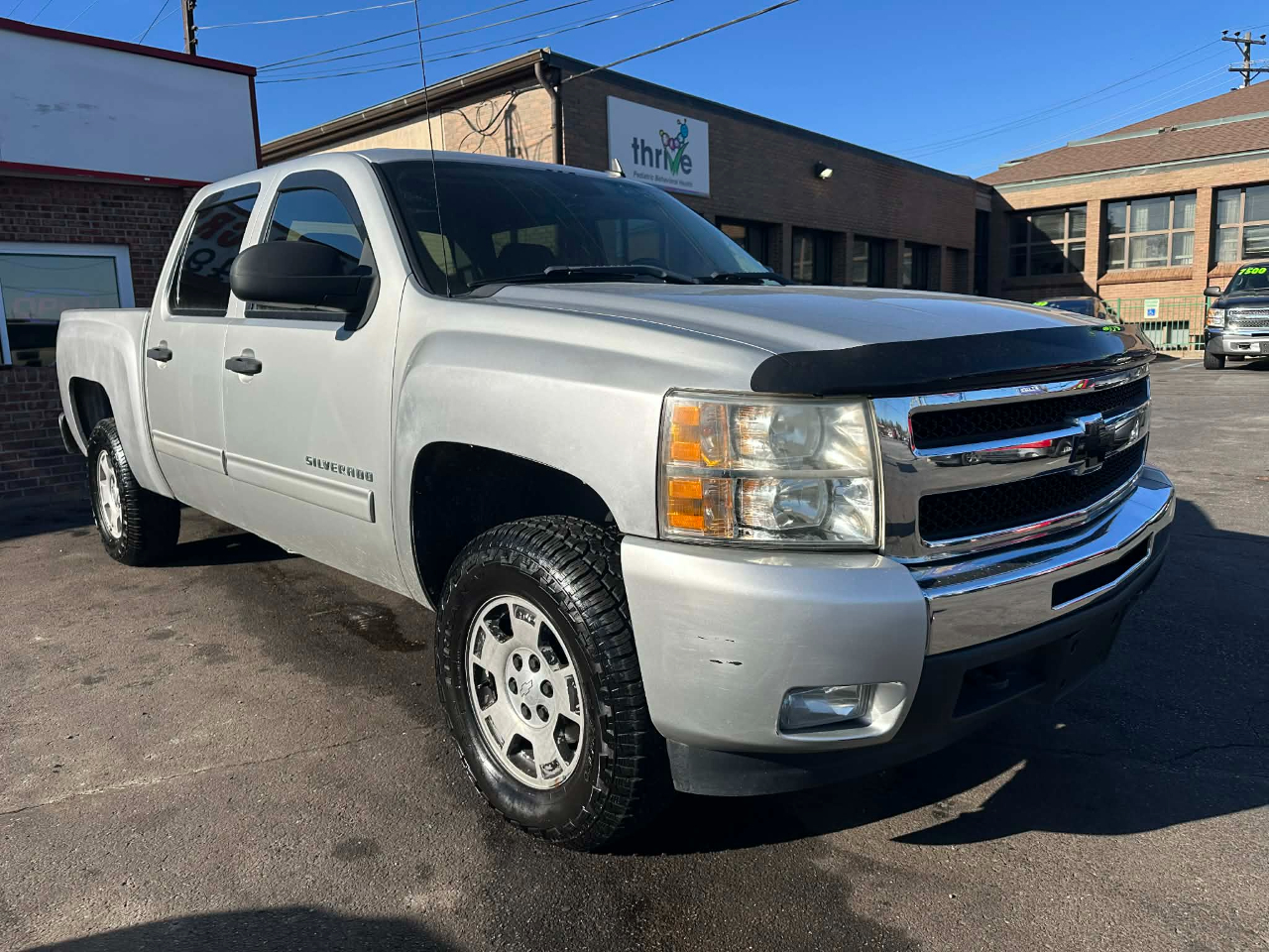 Chevrolet Silverado 1500 LT Crew Cab 4WD 2011