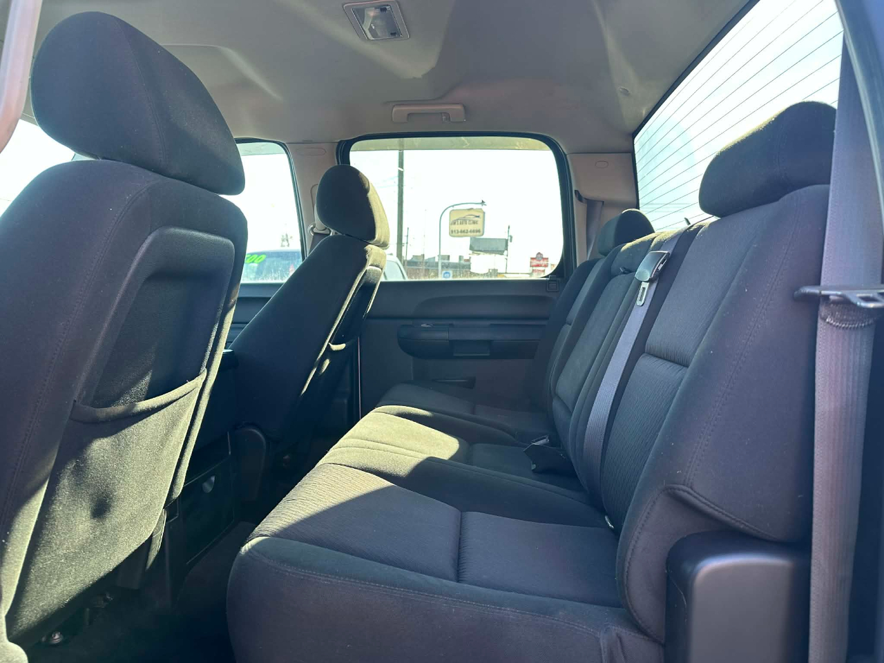 Chevrolet Silverado 1500 LT Crew Cab 4WD 2011