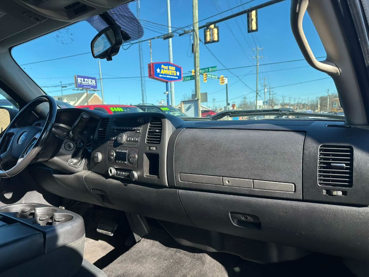 Chevrolet Silverado 1500 LT Crew Cab 4WD 2011