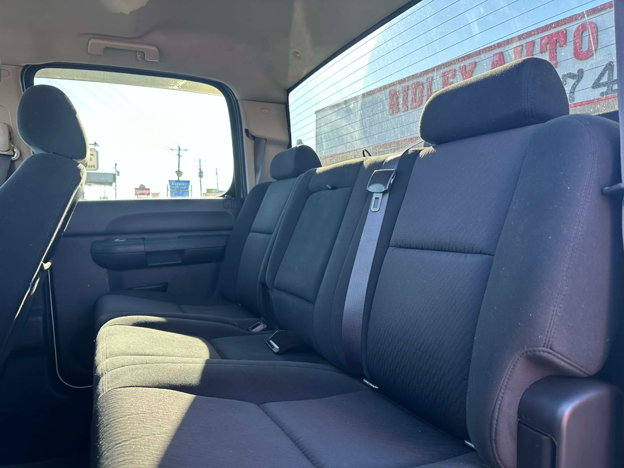 Chevrolet Silverado 1500 LT Crew Cab 4WD 2011