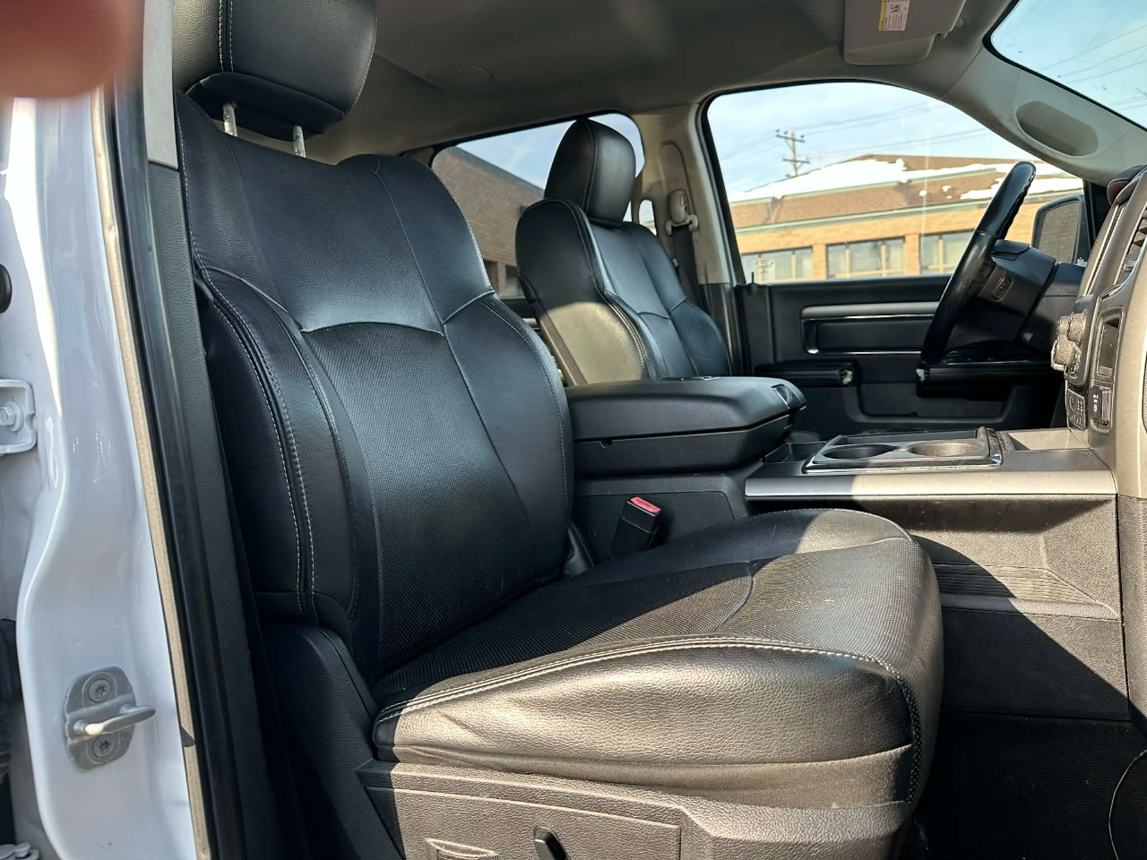 RAM 1500 Sport Crew Cab LWB 4WD 2014