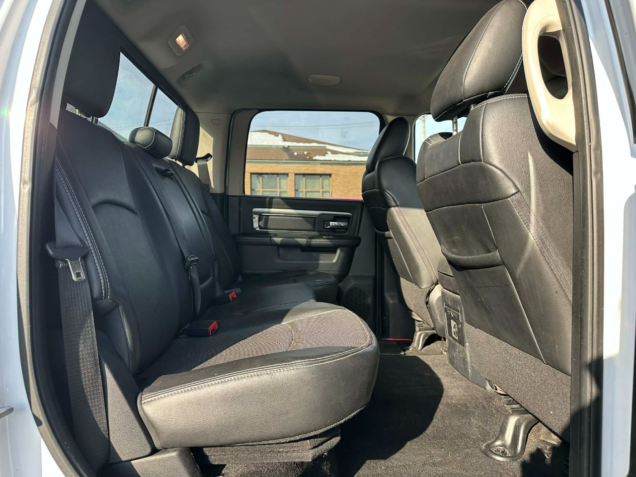 RAM 1500 Sport Crew Cab LWB 4WD 2014