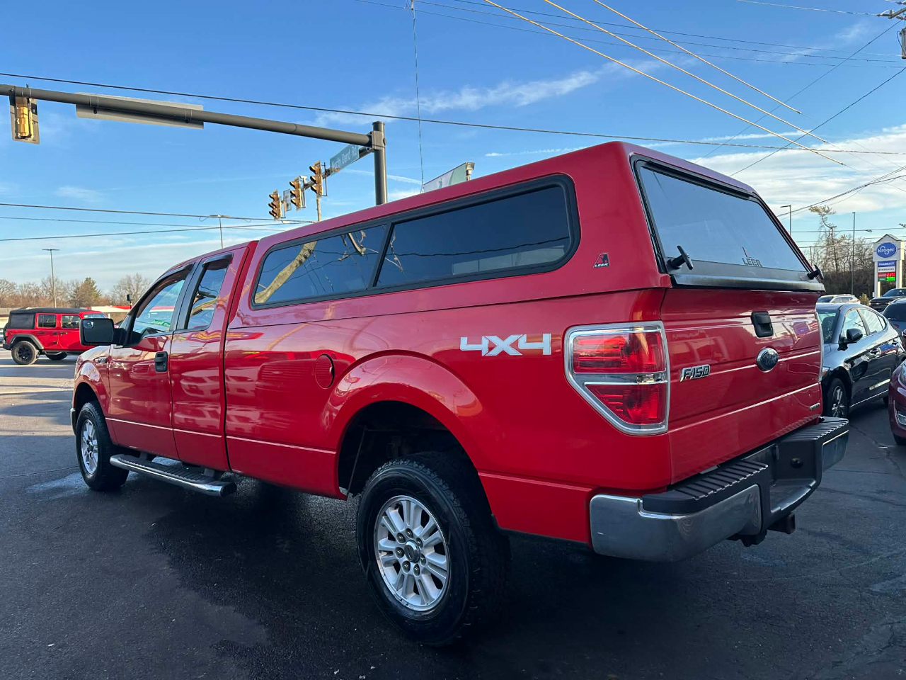 Ford F-150 XLT SuperCab 8-ft. Bed 4WD 2011