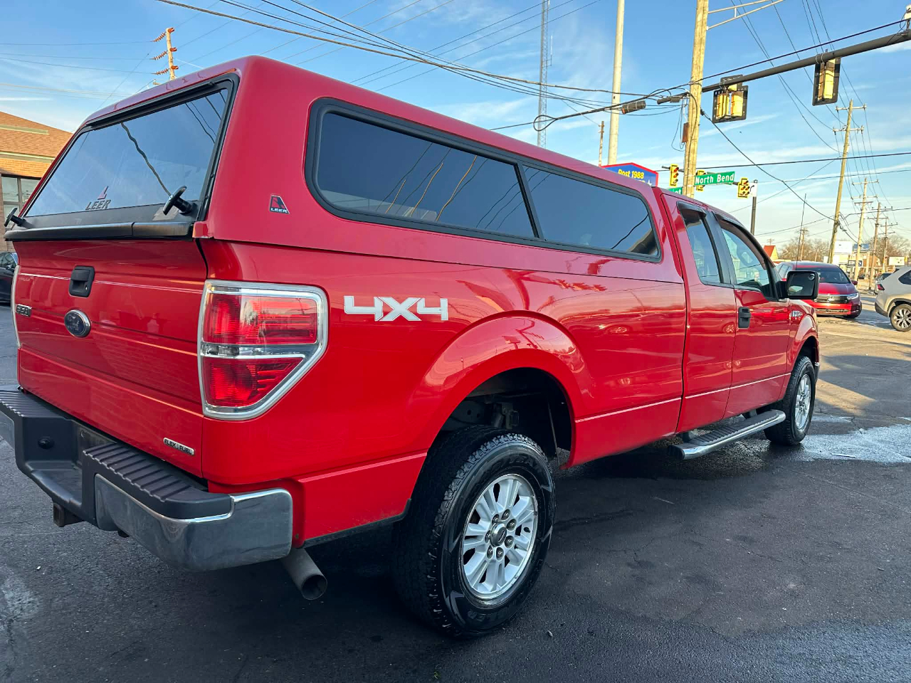 Ford F-150 XLT SuperCab 8-ft. Bed 4WD 2011