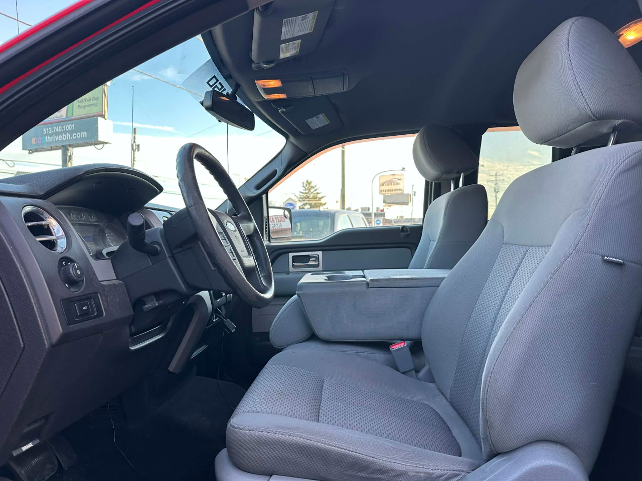 Ford F-150 XLT SuperCab 8-ft. Bed 4WD 2011