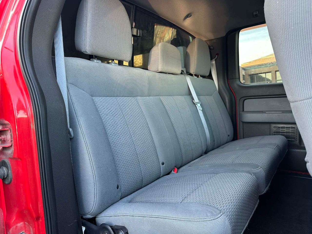 Ford F-150 XLT SuperCab 8-ft. Bed 4WD 2011