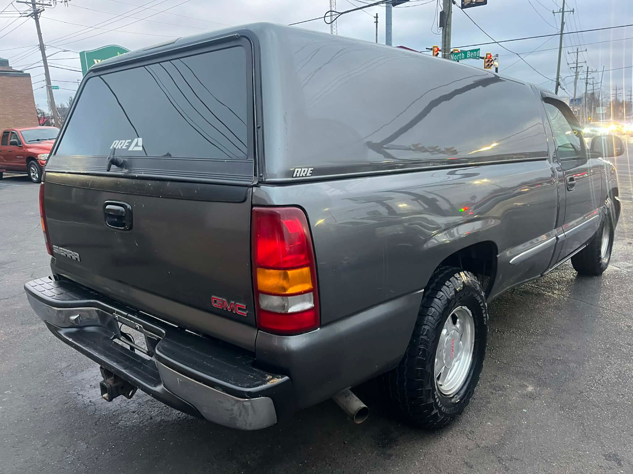 GMC Sierra 1500 2WD Crew Cab 143.5" SLE 2002