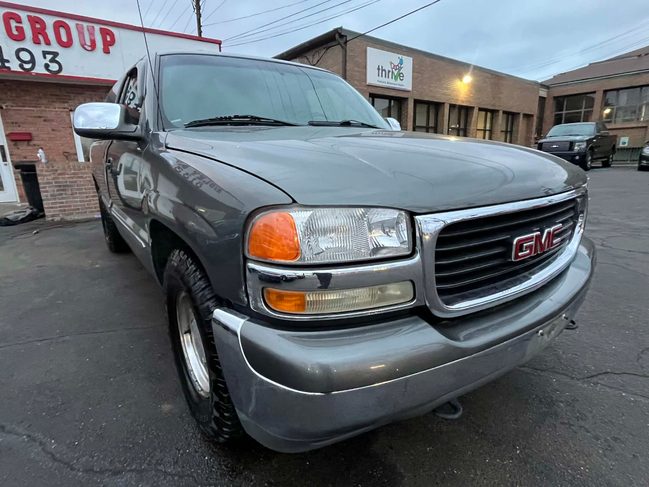 GMC Sierra 1500 2WD Crew Cab 143.5" SLE 2002