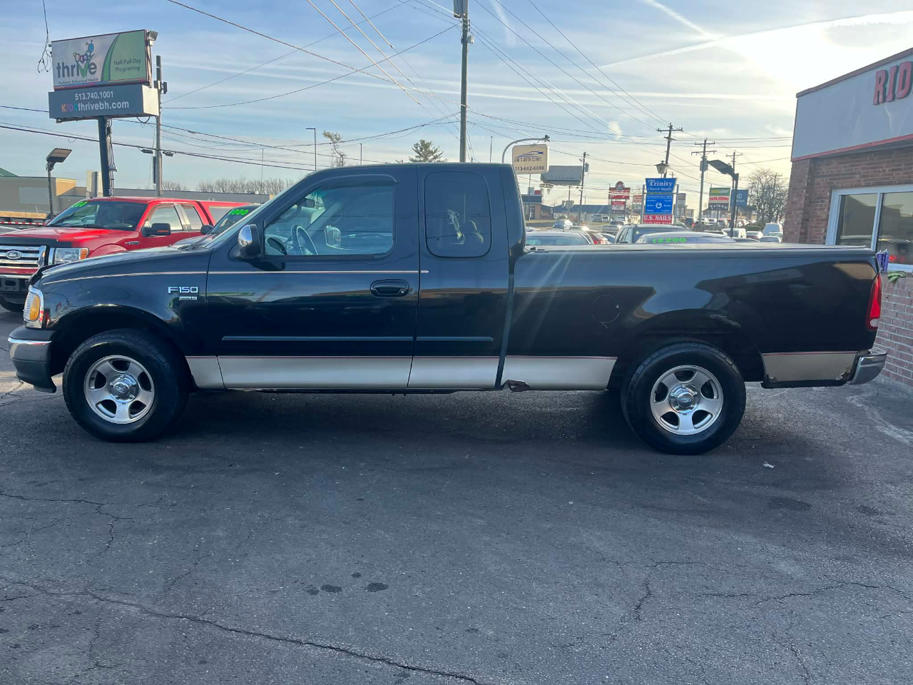 Ford F-150 2WD SuperCrew 157" XLT 2000