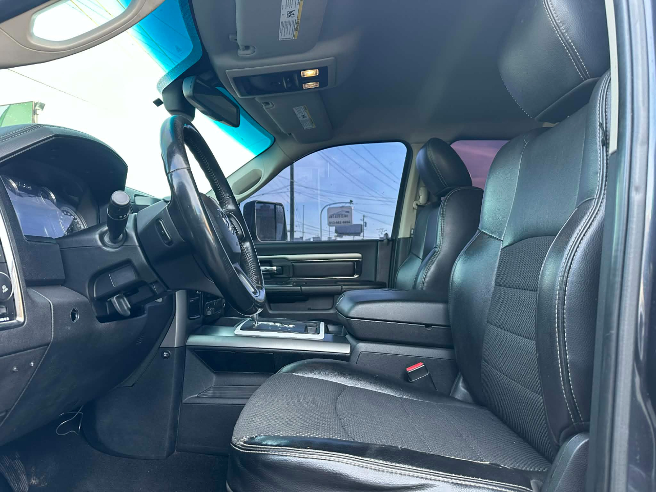 RAM 1500 4WD Crew Cab 140.5" Longhorn 2013