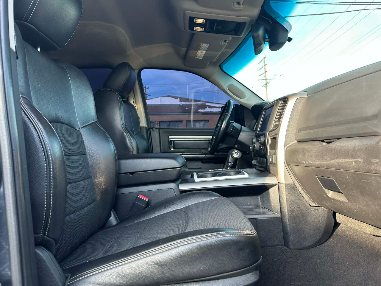 RAM 1500 4WD Crew Cab 140.5" Longhorn 2013