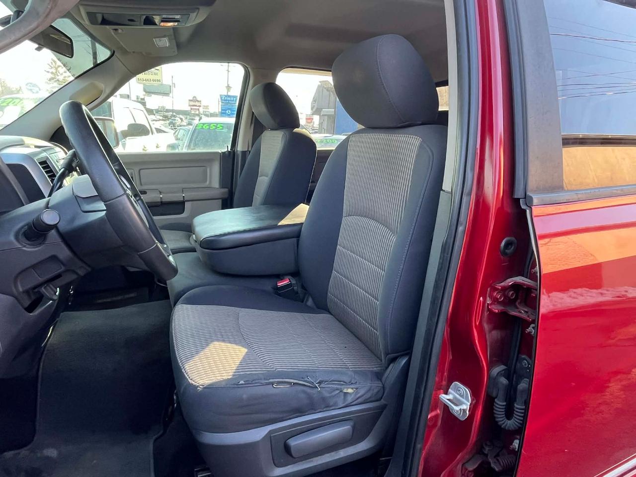 RAM 1500 SLT Crew Cab 2WD 2010