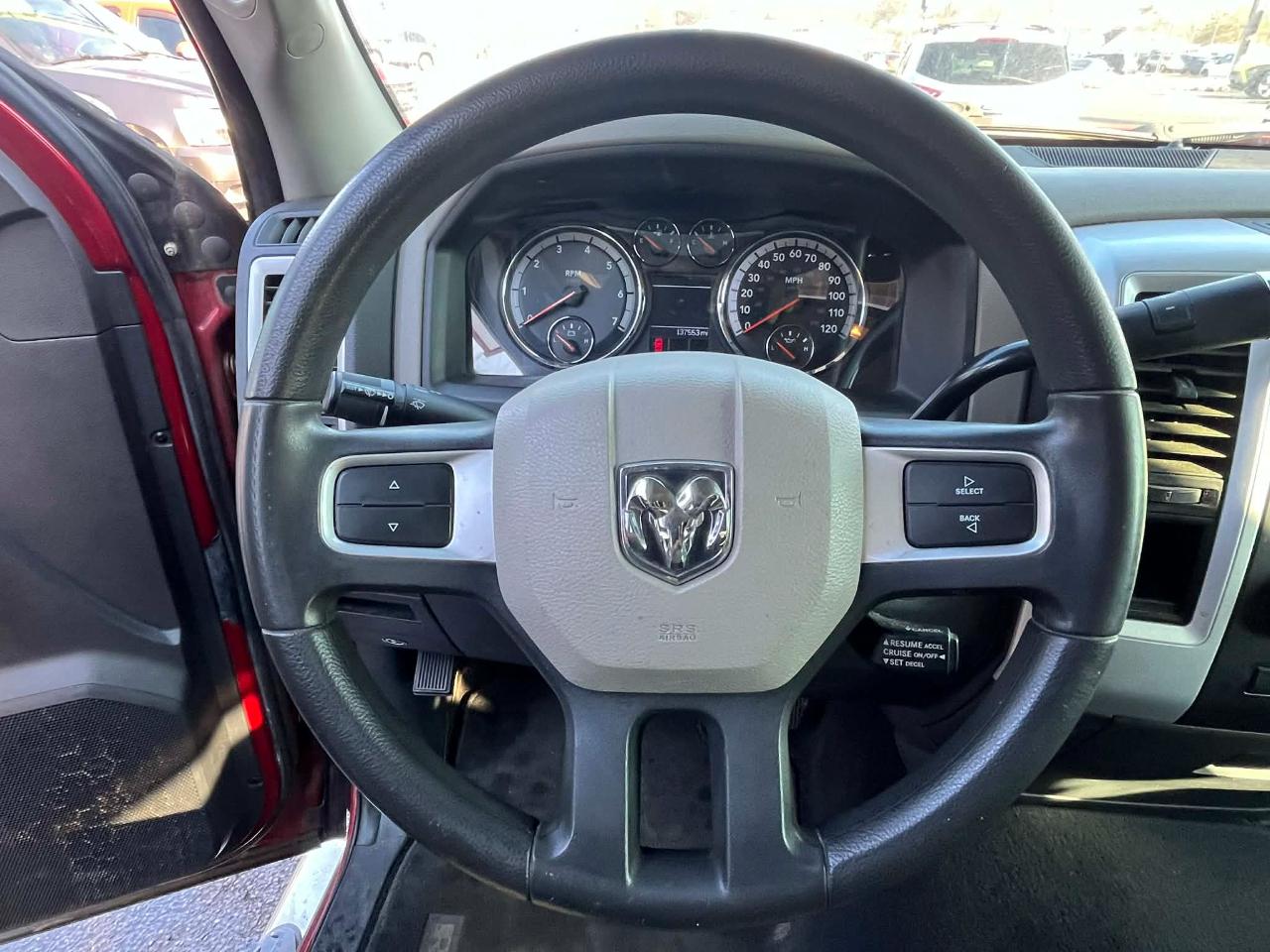 RAM 1500 SLT Crew Cab 2WD 2010