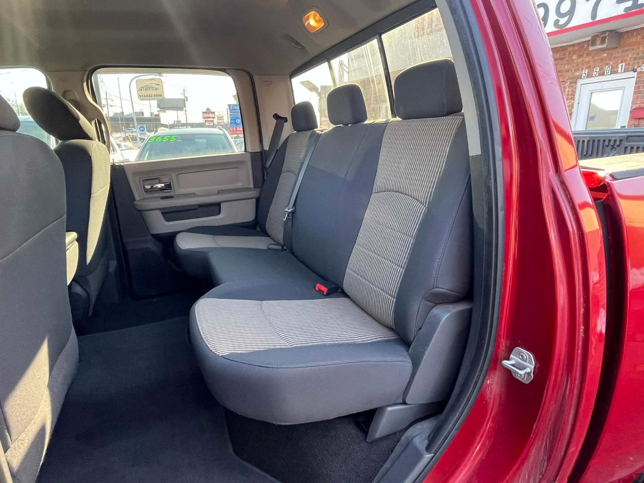 RAM 1500 SLT Crew Cab 2WD 2010