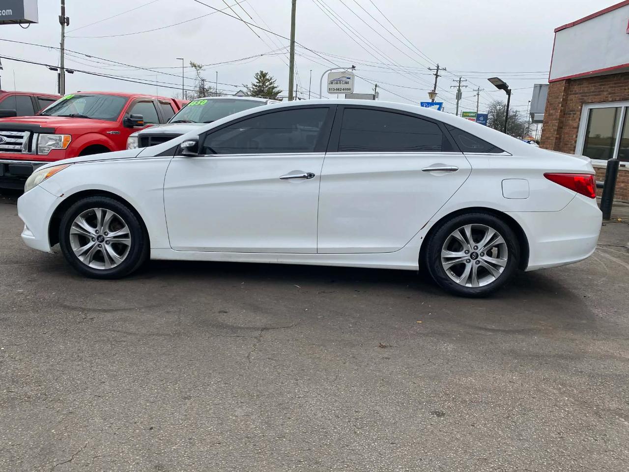 Hyundai Sonata Limited Auto 2011