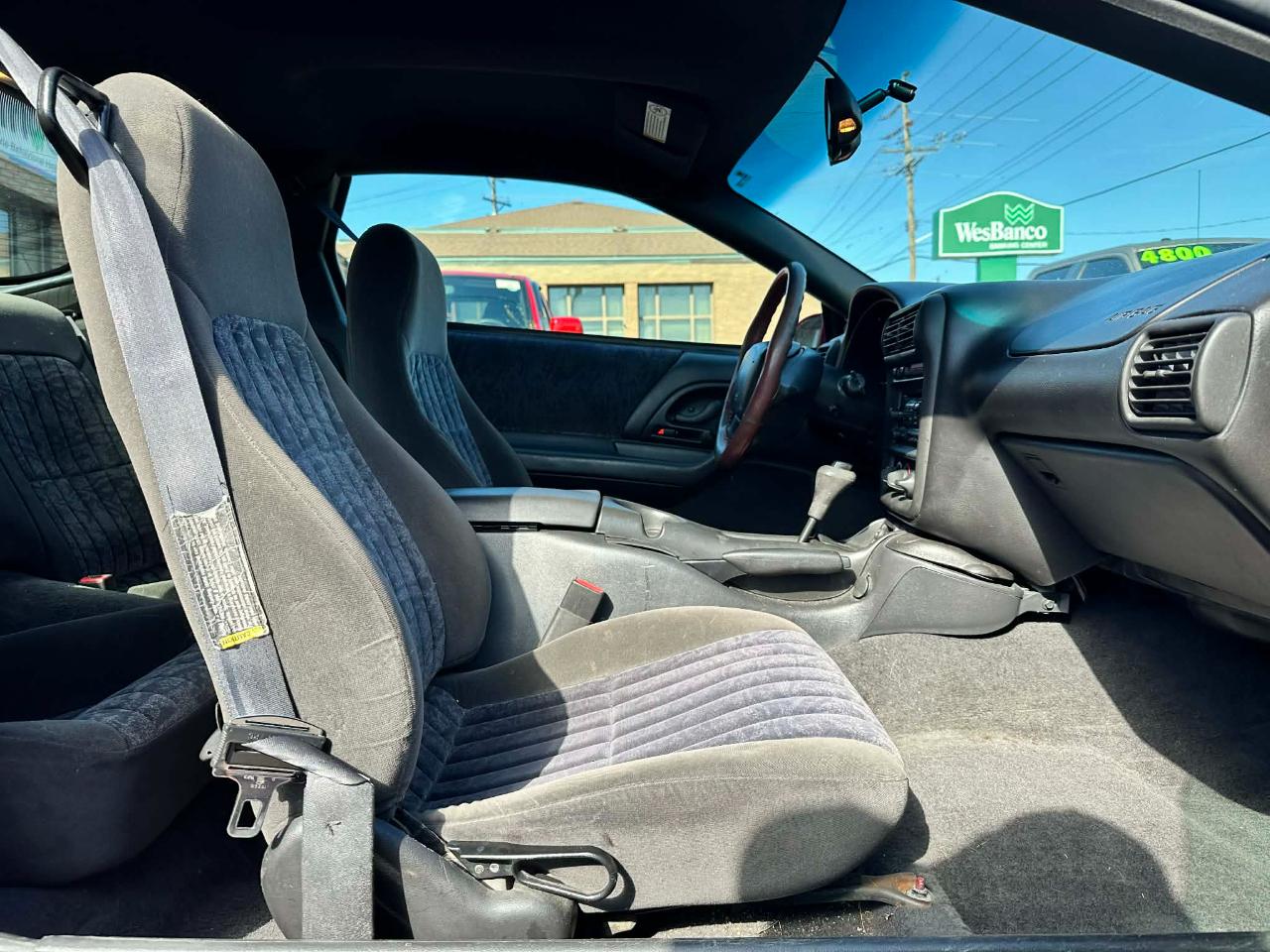 Chevrolet Camaro Coupe 2000