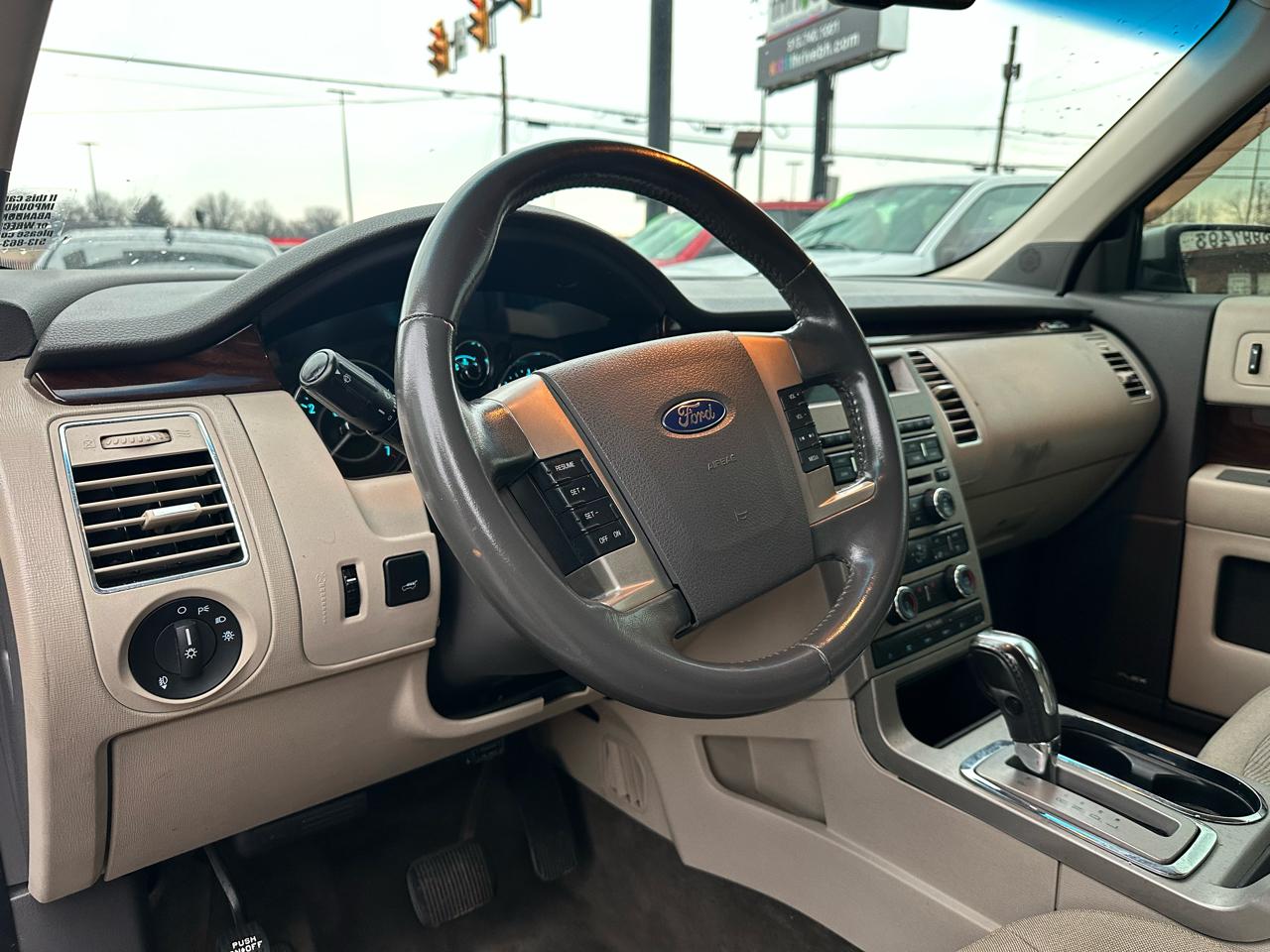 Ford Flex SEL FWD 2011